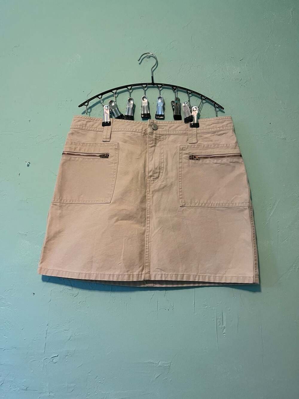 Old Navy Cargo Mini Skirt Size 8 Khaki Cotton Zip Pockets